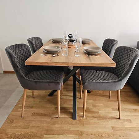 Sun&Moon Apartments ノヴィ・サド エクステリア 写真