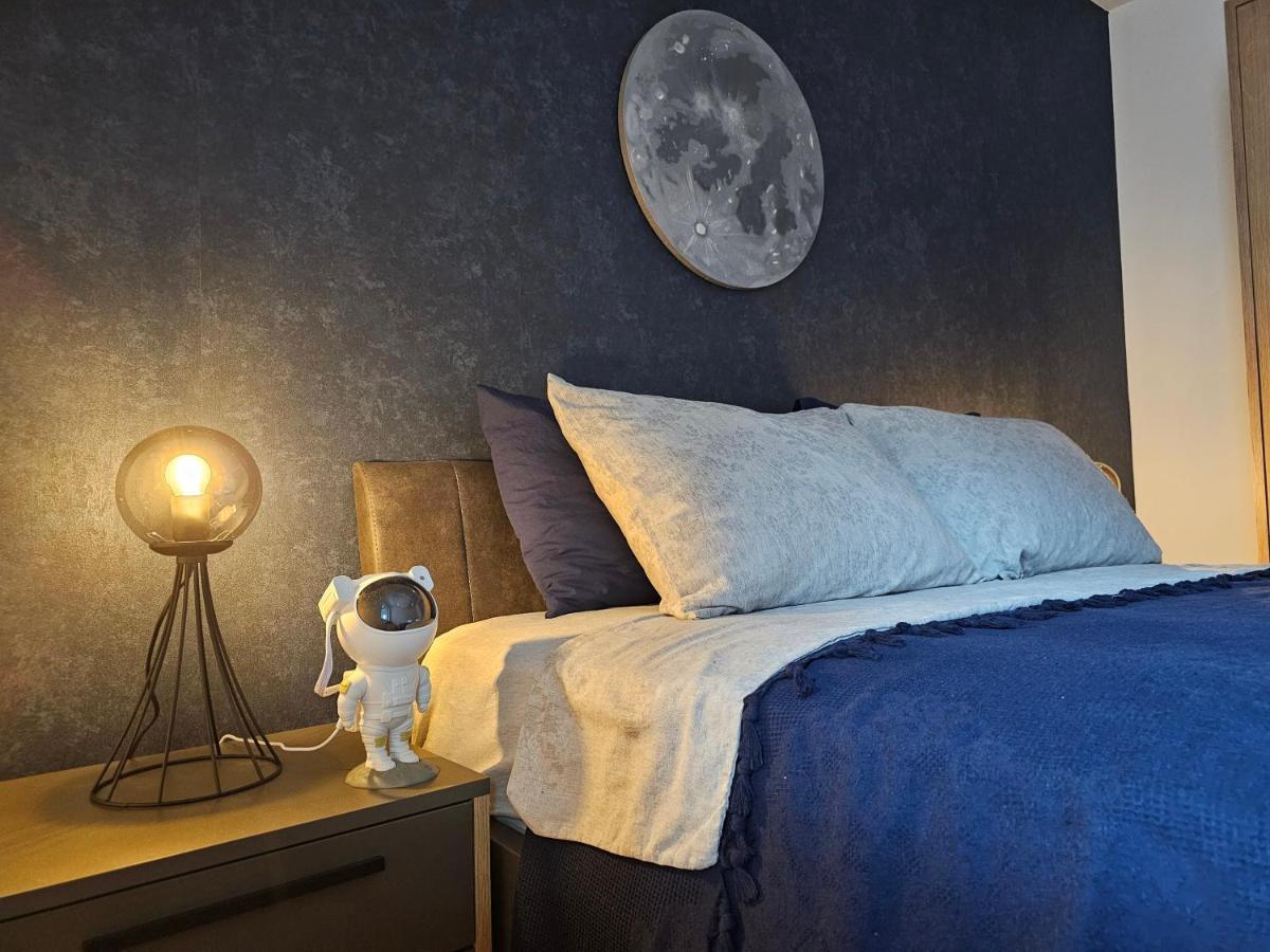 Sun&Moon Apartments ノヴィ・サド エクステリア 写真