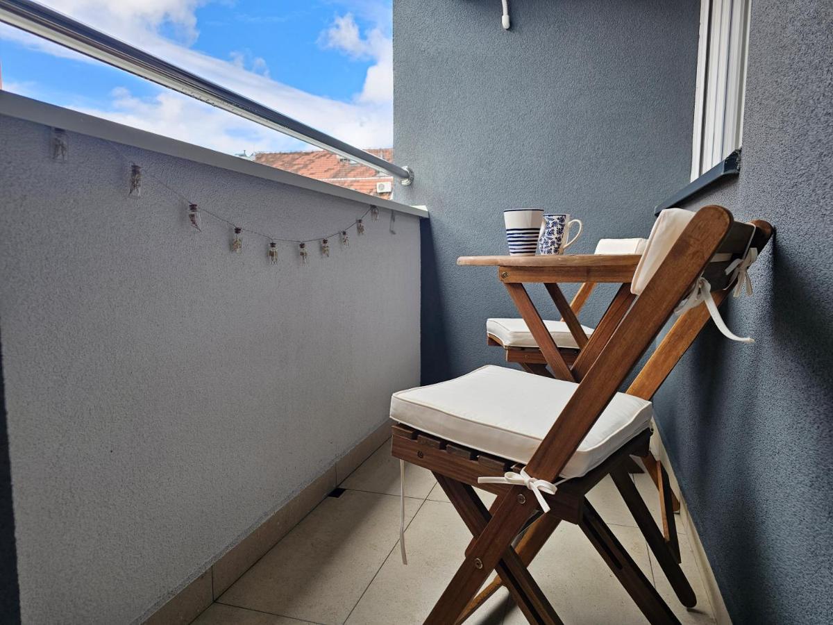 Sun&Moon Apartments ノヴィ・サド エクステリア 写真