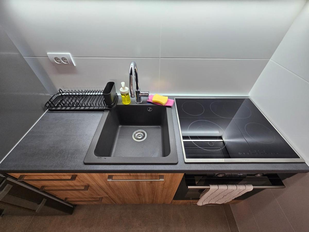 Sun&Moon Apartments ノヴィ・サド エクステリア 写真